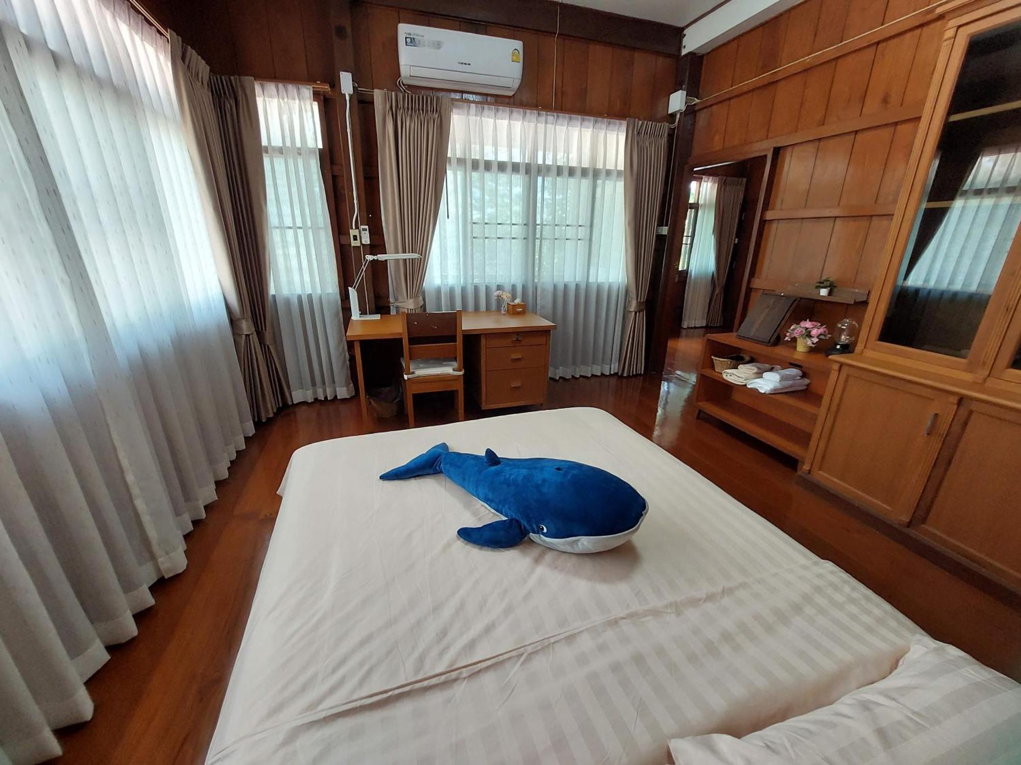 Whales Come To The River - Riverside - 3 Rooms On 2Nd Floor Ban Bang Phli Nua Exterior foto
